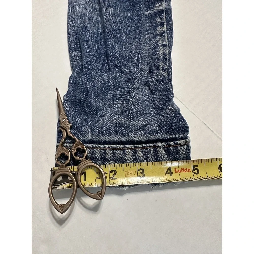 Levi's Jean Jacket Medium Y2K 2002 Trucker Iconic Coat Button Up Womens - Picture 15 of 16